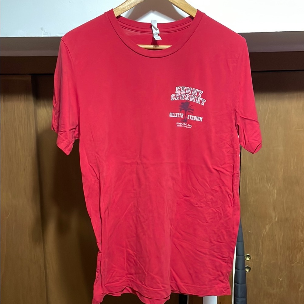 Kenny Chesney Foxboro no shoes nation shirt. Size large